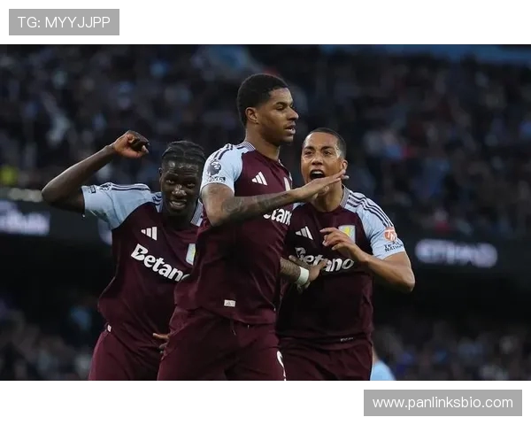 曼联跟队：拉爵坚信阿莫林应执教完整赛季继续发展球队